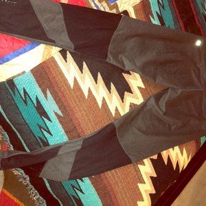 Fabletics Grey/Black Leggings with mesh